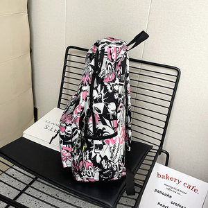 Mochila de campus para estudiantes de secundaria para mujer, mochila de garabatos, mochila escolar versátil con rayas coloridas de arcoíris - Product Image 3