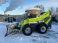 Chargeuse compacte ZS120V directement de l'usine, poids opérationnel de 3900 kg, pour la manutention de matériaux sur grands chantiers de construction, livraison rapide