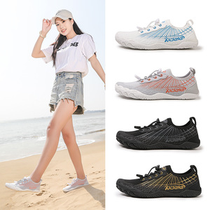 Xidele – chaussures d'eau légères en maille à séchage rapide, pour l'extérieur, la plage, la natation, la randonnée, la pêche, pour hommes et femmes, taille unisexe 36-46 - Product Image 2