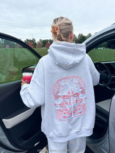 Sweat-shirt à capuche oversize pour femme avec logo personnalisé, broderie tropicale en forme d'arche, gris chiné, style coquette avec nœud, en polaire, à épaules tombantes - Product Image 2