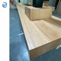 Mobilier sur mesure pour café et salon de thé |   Comptoir en bois, banquette et table pour les magasins de vente de boissons