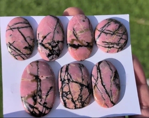 Rodonita Rosa Natural al Por Mayor a Precio Premium, Cabujones de Diferentes Tamaños y Formas para la Fabricación de Joyería - Product Image 3