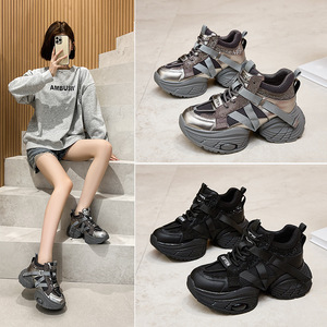 Zapatos deportivos casuales de diseñador de alta gama, botas deportivas resistentes con cordones, zapatos para senderismo y escalada en roca, zapatos de lujo para caminar - Product Image 5