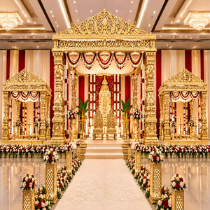 Grandioso Mandapam Dorado Manavarai para Ceremonia de Boda Tamil, Decoración de Lujo con Kalyanam Dorado Tallado en Fibra para Grandes Eventos - Product Image 1