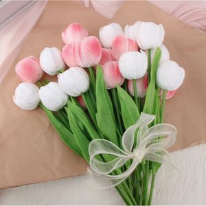 Ramo de flores artificiales de tulipán de PU, blanco y rosa, de alta simulación, arte floral decorativo para decoración de escritorio de primavera - Product Image 2