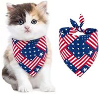 Vente chaude En Gros Chien Bandana Jour De L'indépendance Bleu Triangulaire Logo Personnalisé Tricot Chien Bandanas Usa Drapeau Écharpe Accessoires