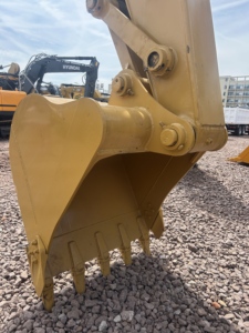 รถขุดตีนตะขาบ Caterpillar 320D มือสอง น้ำหนัก 20 ตัน เครื่องยนต์ CAT C6.4 บุ้งกี๋ขนาด 1.0 ลูกบาศก์เมตร - Product Image 4