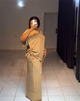 Nouvel ensemble d'été décontracté pour femme : haut rayé à col en V et manches courtes + pantalon large