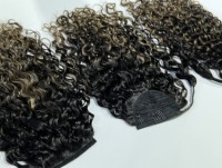 Queue de cheval bouclée Deep Wave en gros, extensions de cheveux naturels vierges Remy, postiche à enrouler, extensions de cheveux humains