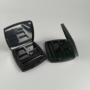 Customizable DIY 2-4 Color Eyeshadow <strong>Palette</strong> Low MOQ <strong>Empty</strong> Makeup <strong>Palette</strong> with Private Label Plastic Bottles - Product Image 4