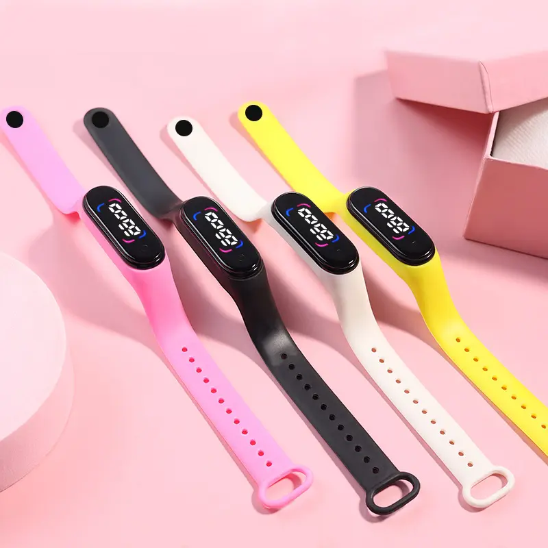 Bambini bambini regalo promozione caldo più venduto LED polso a buon mercato moda cartone animato popolare fascia TPE plastica colorato braccialetto orologi