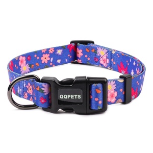 Collare di Lusso Morbido in Poliestere Regolabile per Cuccioli con Design Personalizzato, Stampa Cartoon e Fiocco per Cani di Piccola Taglia con Fibbia - Product Image 1
