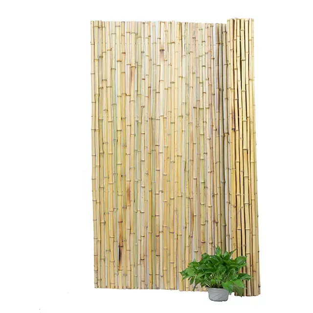 Natural privacy bamboo fence for garden decoration