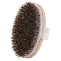 Brosse de toilettage écologique pour chevaux, solide et douce, avec manche en bois et poils en fibres artificielles, pour l'élevage et la course