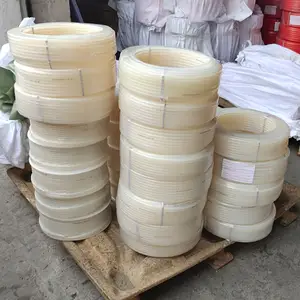 Çin fabrika sıcak satış TPU yuvarlak kemer pürüzsüz yüzey turuncu renk PU kemer