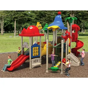 Commerciële Outdoor Kids Plastic Glijbaan En Schommel Set Speeltuin Te Koop