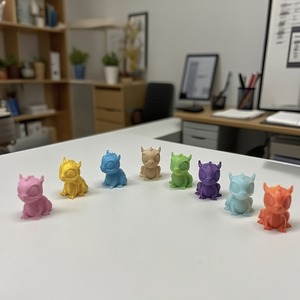 50 Pezzi Mini Draghi Stampati in 3D, Decorazioni Carine per Casa, Ufficio e Auto, in Plastica Resistente, Regali Decorativi per Feste di Compleanno, Colori Assortiti - Product Image 3
