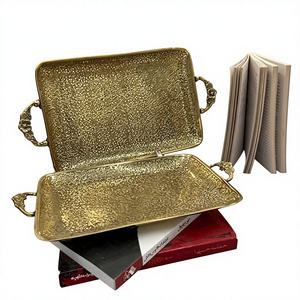 Plateau de service en laiton design pour des repas élégants, célébrations du Ramadan et mariages, décoration moderne pour la maison - Product Image 1