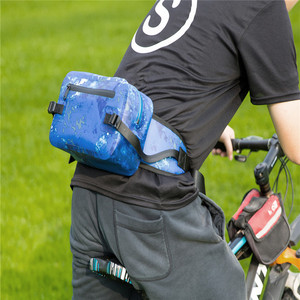 Riñonera Impermeable Starry Sky Azul de TPU para Deportes al Aire Libre, Ciclismo, Montañismo y Pesca - Product Image 5