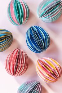 Renkli Yumurta Petek Topu 3D Kağıt Kolye Paskalya Teması Kapalı Ev Dekorasyonu Parti Malzemeleri - Product Image 2