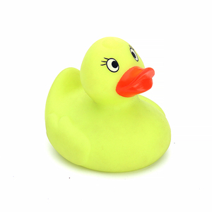 Venta al por mayor grande personalizado 3D de baño flotante del juguete de goma rosa/amarillo a granel de pato PARA LA PROMOCIÓN - Product Image 4