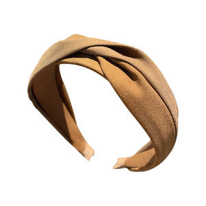 Pinzas para el Cabello Vintage, Simples, Combinables con Todo, Hechas a Mano, de Materiales Mixtos, Estilo Coreano, de Ala Ancha, Presionadas, para Chicas, Accesorios para el Cabello de Celebridades de Internet - Product Image 5