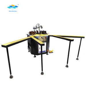 Machine de connexion de joint de sertissage d'angle à usage intensif pour la fabrication de portes et de fenêtres en aluminium - Product Image 1