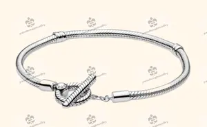 Hochwertiger Luxus-Damenschmuck 925 Silberter Müttertagsarmband iPandorars Armband Rosen voller Diamant Schlangenknochen-Charmanarmband