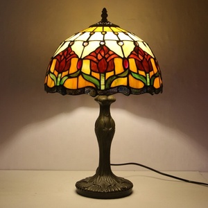 Lámpara de Mesa de Vidrio Estilo Tiffany con Flor de Tulipán LongHuiJing, Lámpara de Noche con Pantalla de 12 Pulgadas, Base de Metal, Luces para Dormitorio - Product Image 2
