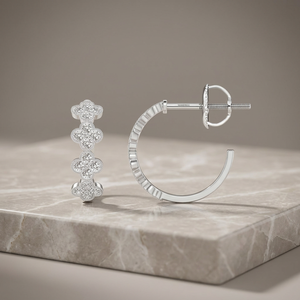 Pendientes de Aro Abiertos Clásicos con Trébol de Cuatro Hojas y Diamantes Cultivados en Laboratorio, Oro de 10K, 14K, 18K y Plata de Ley 925, 935, Chapados en Rodio para Boda - Product Image 1
