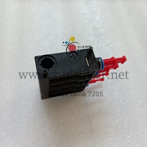 Vanne solénoïde WD de haute qualité M2.184.1201 V-2000-4-QS-4/6-SA pour pièces d'impression offset Heidelberg SM52 CD102 SM74 - Product Image 4