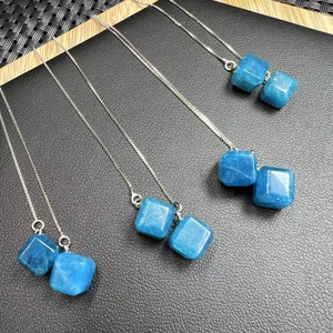 Pendientes colgantes de moda Earline cuadrados de cristal Natural al por mayor Color gris fósforo azul - Product Image 4