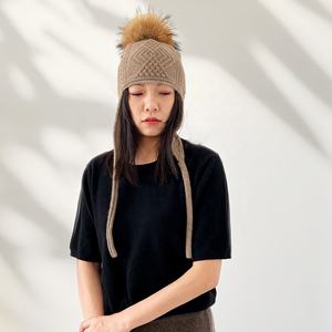 Bonnet d'hiver en <span class=keywords><strong>cachemire</strong></span> pour femmes Bonnet en <span class=keywords><strong>cachemire</strong></span> pour dames Bonnet en <span class=keywords><strong>cachemire</strong></span> chaud avec pompon en fourrure de renard - Product Image 6
