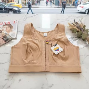 บราสำหรับผู้หญิงแบบติดตะขอหน้า ช่วยปรับท่าทางหลังผ่าตัด บราไร้โครงสำหรับผู้ที่ผ่าตัดเต้านม บราไร้สายแบบเต็มตัว ช่วยยกกระชับหลัง - Product Image 1