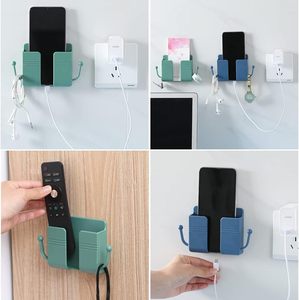 Caja de almacenamiento de plástico universal multiusos montada en la Pared Soporte para teléfono con estante de carga y gancho de soporte de control remoto incluido - Product Image 5
