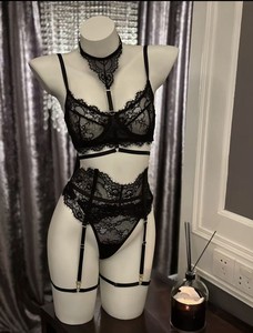 Ensemble <span class=keywords><strong>de</strong></span> lingerie en dentelle avec soutien-gorge, culotte, porte-jarretelles, sous-vêtements <span class=keywords><strong>de</strong></span> <span class=keywords><strong>mariage</strong></span>, soutien-gorge transparent et <span class=keywords><strong>string</strong></span> - Product Image 4