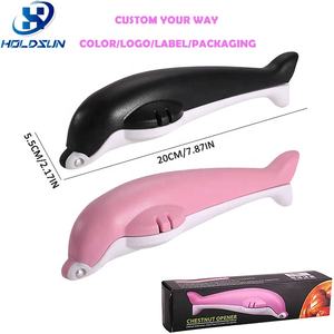 Casse-noix pratique en acier inoxydable et plastique, écologique, en forme de dauphin, ouvre-châtaignes pour la cuisine - Product Image 2
