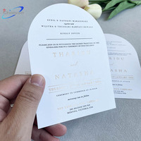 Carte de fête de Noël élégante, enveloppe en papier kraft personnalisée, suite d'invitations de mariage bordeaux