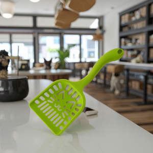 Recién llegado, pala portátil para desechar residuos de mascotas, pala de plástico para arena para gatos de fácil limpieza y cuchara de arena para gatos y perros - Product Image 6