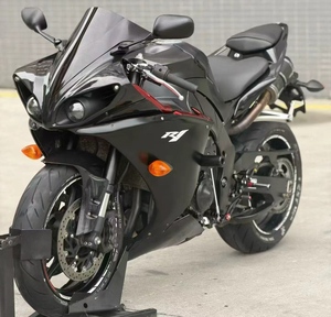 Utilisé pour Yamaha Yzf-r1 en 2011. Motos sportives puissantes, motos d'occasion de haute qualité à vendre - Product Image 1