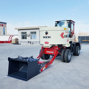 Sofort lieferbarer 1000L 2000L 3000L Betonmischer-LKW, 1,5 m³ mobiler Zementmischer mit Flachauslass, selbstladender Mischer-LKW - Product Image 3