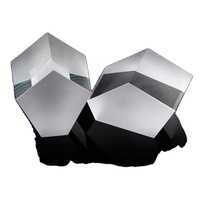 Prismes en verre optique K9 de haute qualité personnalisés de 1 à 100 mm avec revêtement antireflet, transmission lumineuse de 85 % à 95 %, ouverture claire