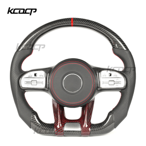 Volant en fibre de carbone compatible avec les anciens modèles de Mercedes-Benz Classe C (C300, C200, C180, C260, C43, C63) W205, W206, W207, W204, W212, W221, W222 - Product Image 1