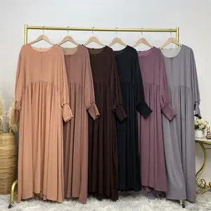 Abaya Dubai 2024 musulmana tinta unita plissettata con cerniera frontale elastica piena fodera in tessuto eleganti abiti in Chiffon per donna