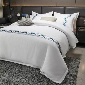 Juego de Ropa de Cama de Cuatro Piezas de Color Sólido para Hoteles de Cinco Estrellas - Product Image 5