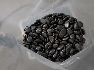 <span class=keywords><strong>Ciottoli</strong></span> Ovali Neri Naturali Lucidati Non Tossici <span class=keywords><strong>per</strong></span> <span class=keywords><strong>Pavimentazione</strong></span> <span class=keywords><strong>Esterna</strong></span> di Giardini e Piscine - Product Image 5