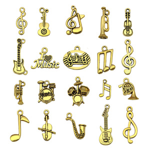 Breloques d'instruments de musique en alliage de zinc doré antique (Guitare/Violon/Batterie/Saxophone/Trompette) pour accessoires de bracelet/collier DIY - Product Image 1