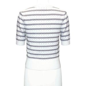 เสื้อสเวตเตอร์ผู้หญิงแฟชั่น ผ้าฝ้ายผสมไนลอนวิสโคส แต่งลายปักแบบ Pointelle คอกลม แขนยาว ถักลายทาง - Product Image 2