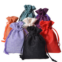 Haute qualité recyclé cosmétique moyen Jute corde poignée lettre motif cordon sac Inva-lin Logo personnalisé pochette en lin