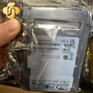 NOUVEAU KPM7WRUG7T68 Disque SSD SAS <span class=keywords><strong>2</strong></span>,5 pouces 7,68 To en stock Réf. : SDFU073DHB03T - Product Image 1